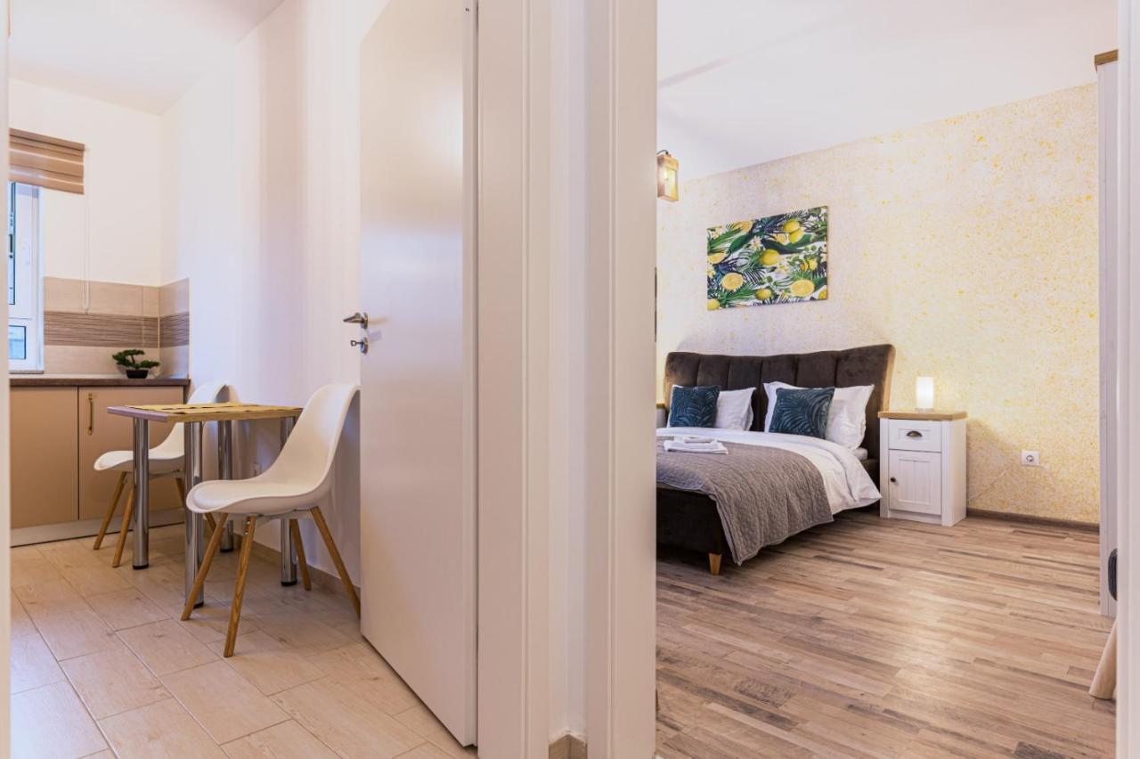 Apartament Topaz Braşov Esterno foto